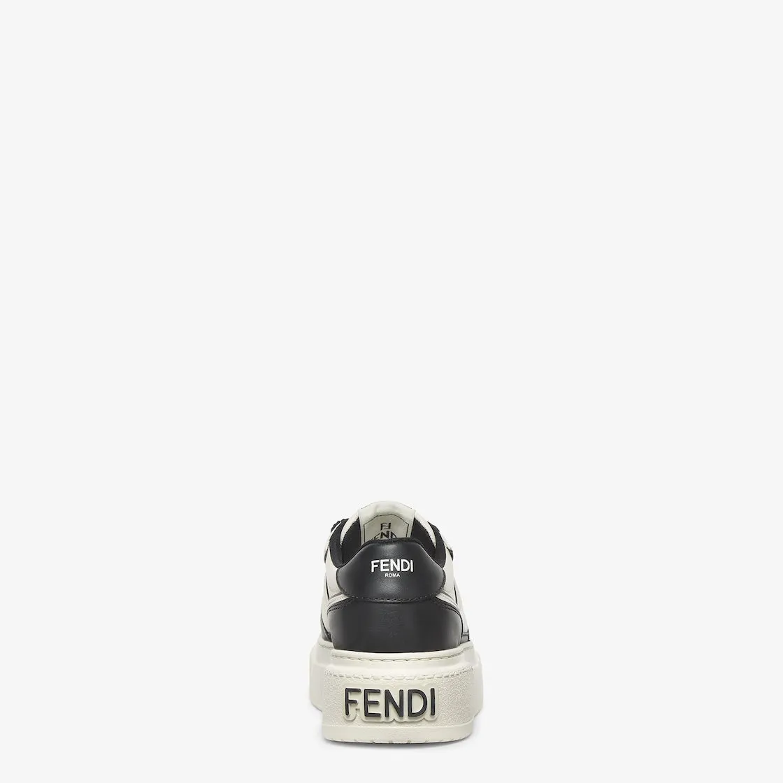 Lace-up sneaker Black